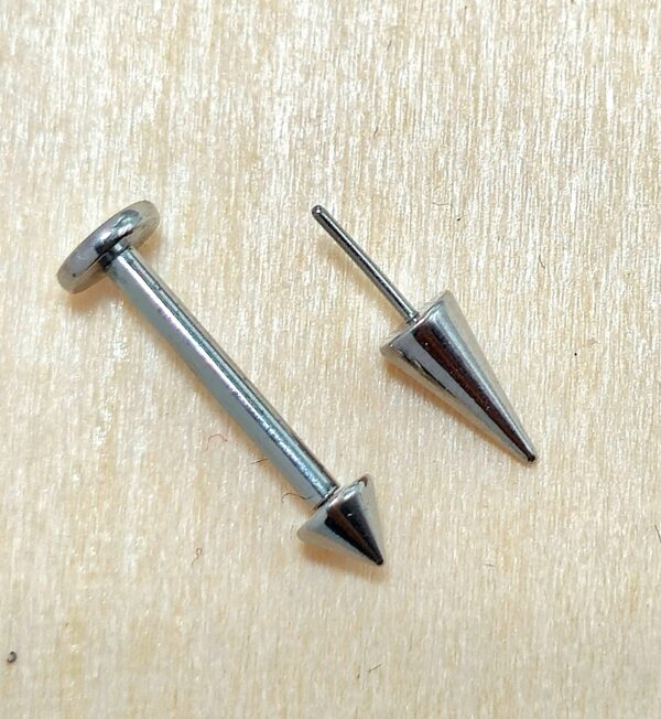 Titanium Threadless Spike Labret Stud Piercing 18g 16g Lip Piercing Jewelry, Tragus Helix Cartilage Madonna Medusa Side Labret