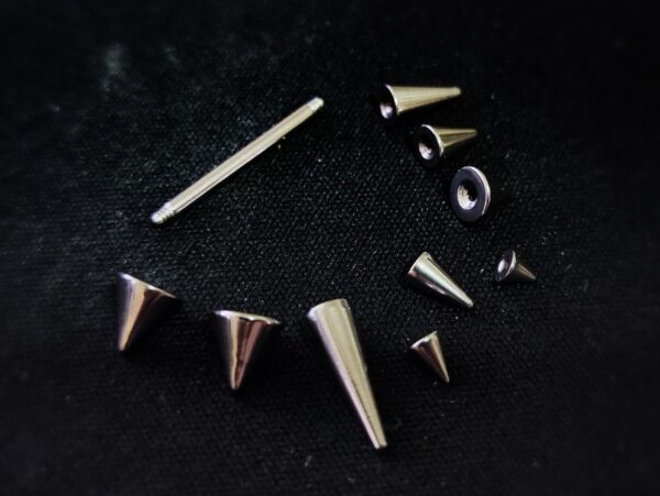 Titanium Cone / Spike Nipple Barbell, Nipple Jewelry Studs 16g 14g Nipple Piercing - Straight Barbell Externally Threaded