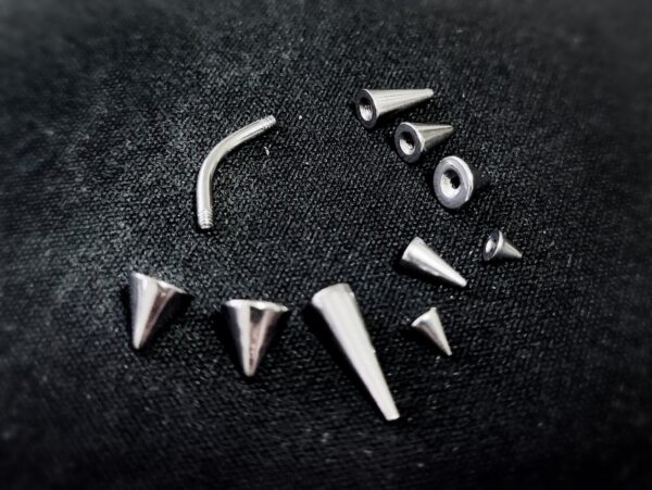 Cone / Spike Eyebrow Piercing Jewelry Titanium Curved Bar 18g 16g 14g Top part with Different sizes - Body Piercing Rook, Anti-Eyebrow