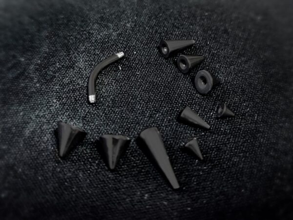 Black Eyebrow Piercing Jewelry Titanium Cone/Spike Curved Bar 18g 16g 14g Top part with Different sizes - Body Piercing, Anti-Eyebrow