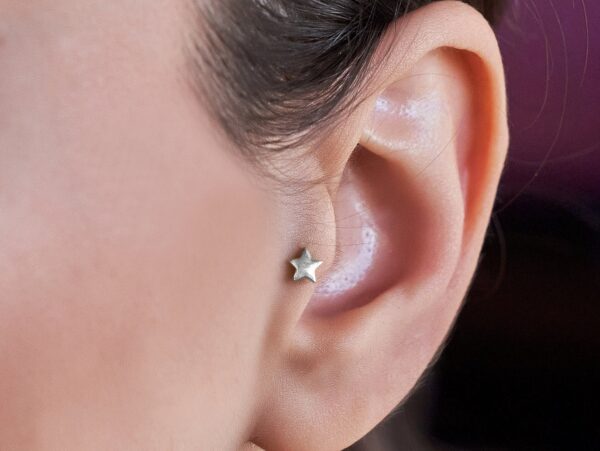 14K White Gold Star Shape Tragus Earring, Labret Stud, Helix Cartilage Piercing - Internally Threading Body Jewellery Ear Piercing