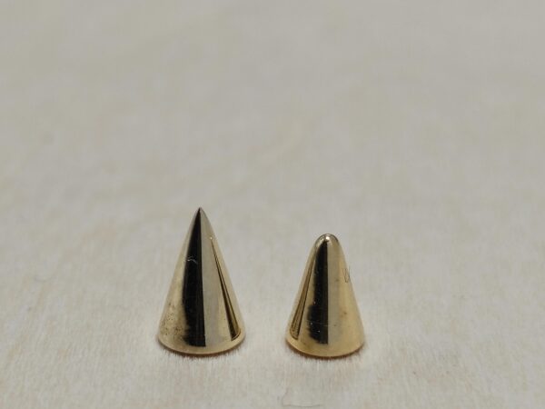 14K Solid Gold 16G Spike, Screws on any 14G 16G Jewelry, Spikes Stud- 14K Hand Made for Body Jewellery Piercing